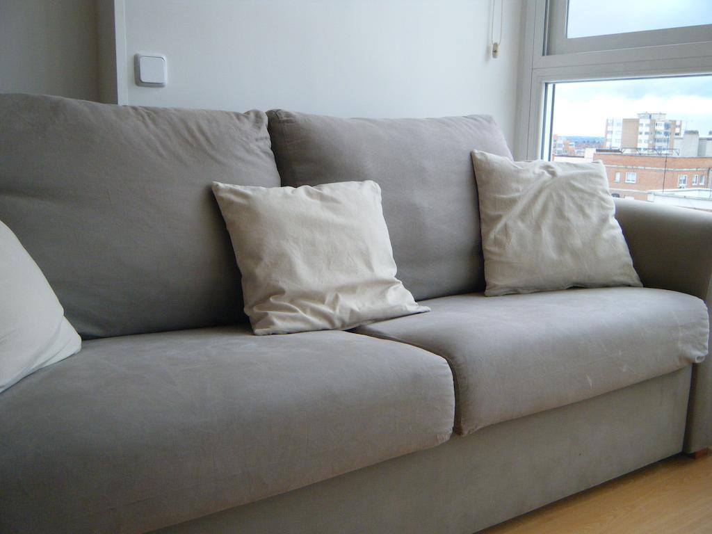 Madrid Studio Apartments Стая снимка