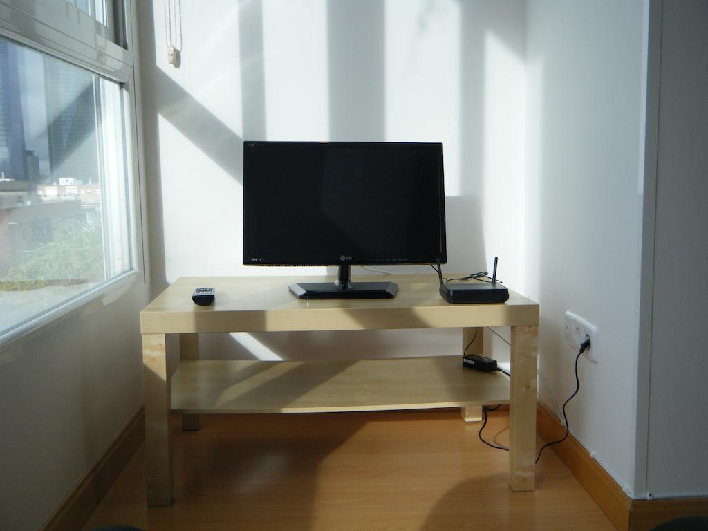 Madrid Studio Apartments Стая снимка