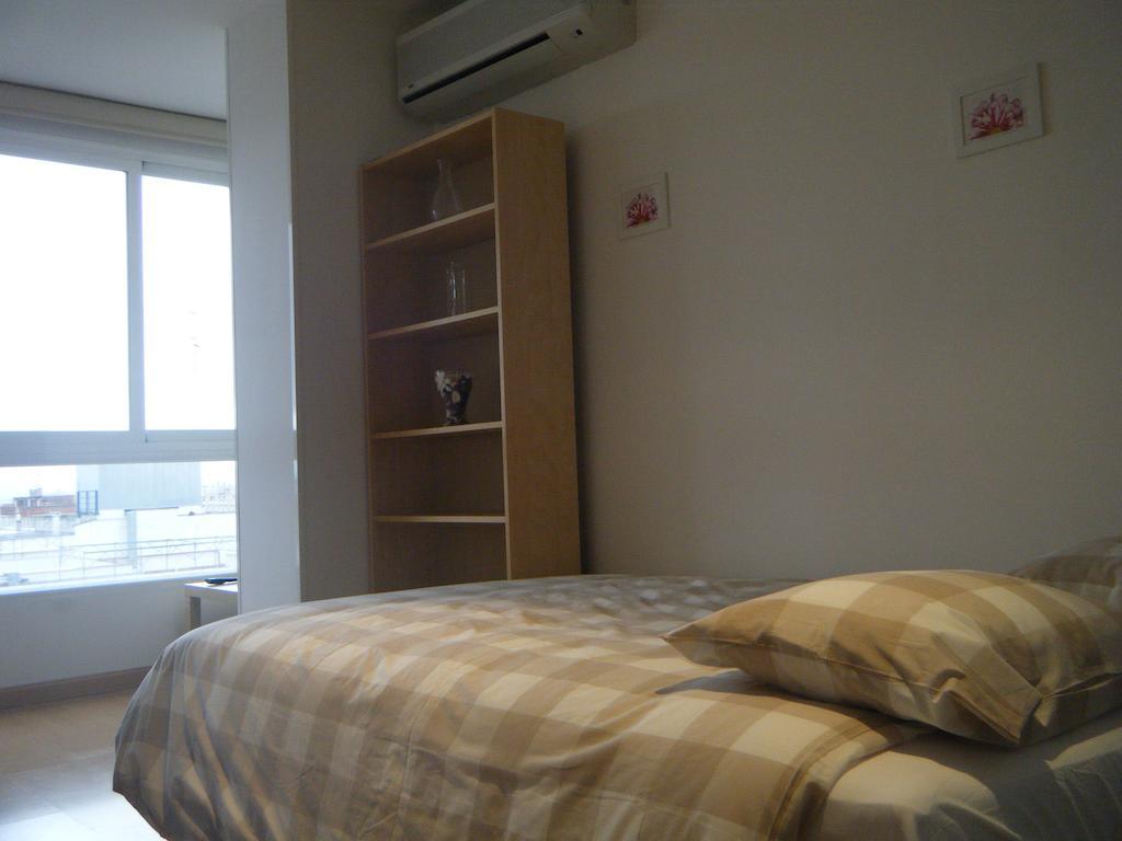 Madrid Studio Apartments Стая снимка